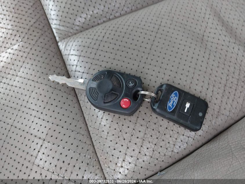 2010 Ford Expedition Limited VIN: 1FMJU2A57AEA81559 Lot: 39732533