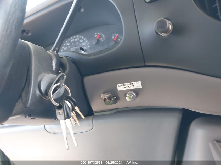 1999 Ford Econoline E450 Super Duty Cutwy Rv VIN: 1FDXE40SXXHB45398 Lot: 39732559