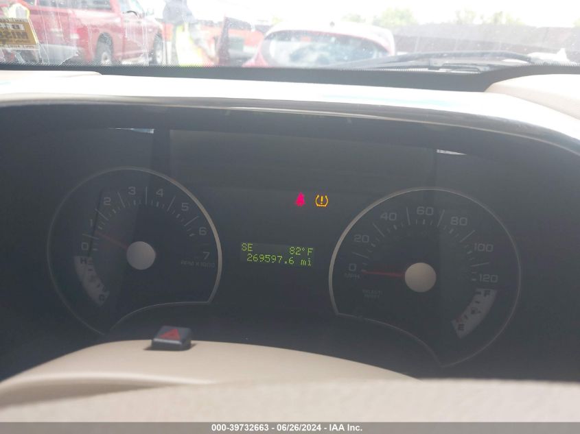 2010 Ford Explorer Xlt VIN: 1FMEU7D84AUA59559 Lot: 39732663