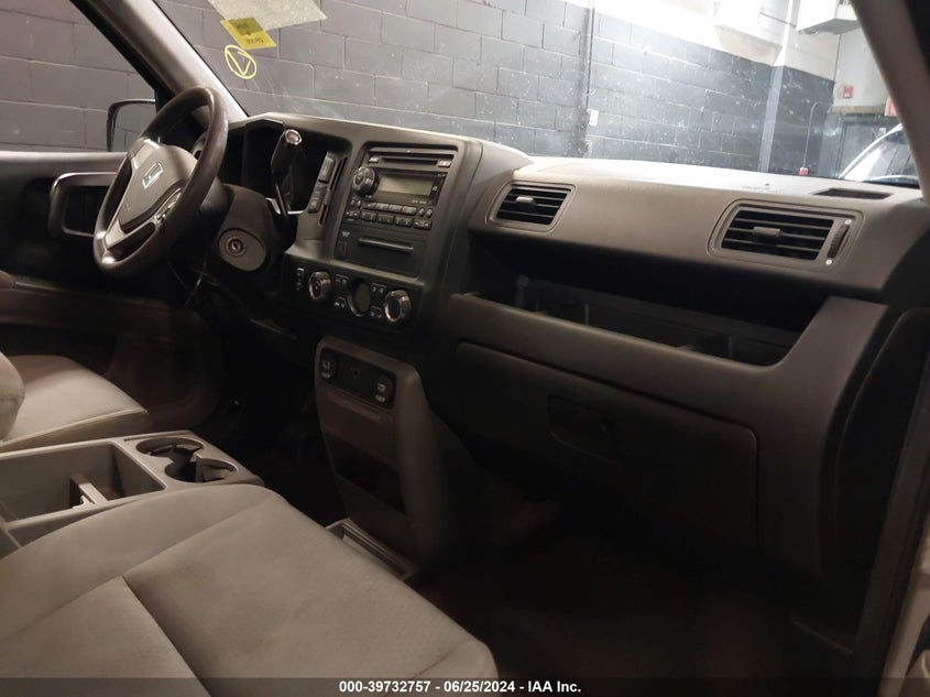 2013 HONDA RIDGELINE RT - 5FPYK1F26DB008887