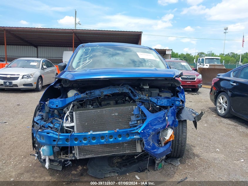 VIN 1FMCU0F79JUB69882 2018 FORD ESCAPE S
