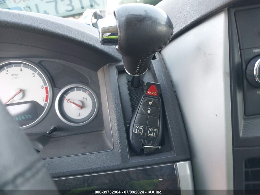 2010 Dodge Grand Caravan Sxt VIN: 2D4RN5D17AR257644 Lot: 39732904