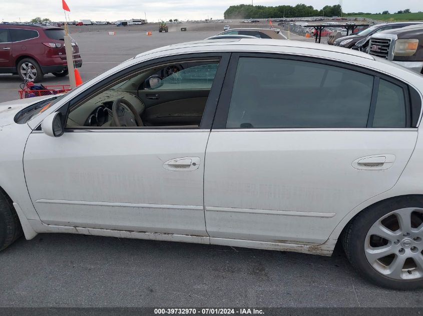 2005 Nissan Altima 3.5 Se VIN: 1N4BL11D25N925550 Lot: 39732970