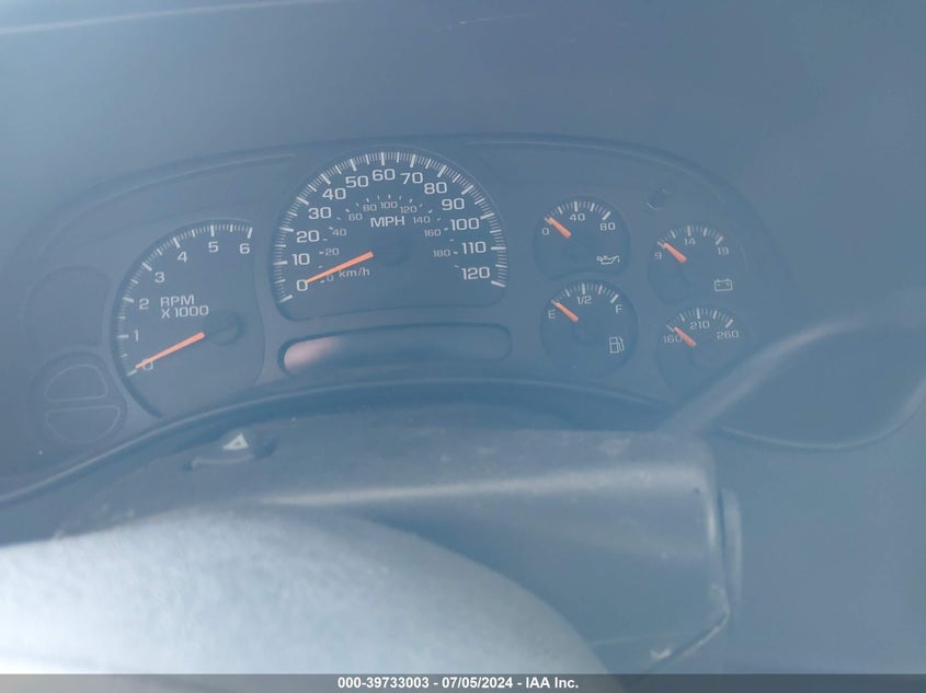 2005 Chevrolet Silverado 1500 Work Truck VIN: 1GCEC14X55Z111608 Lot: 39733003