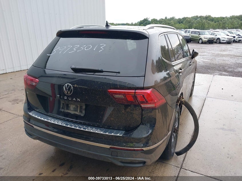 VIN 3VVNB7AX1PM097089 2023 VOLKSWAGEN TIGUAN SE