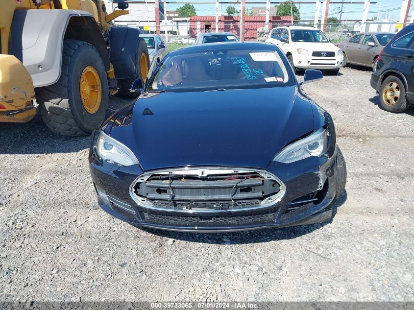 2014 Tesla Model S P85 VIN: 5YJSA1H14EFP56903 Lot: 39733065