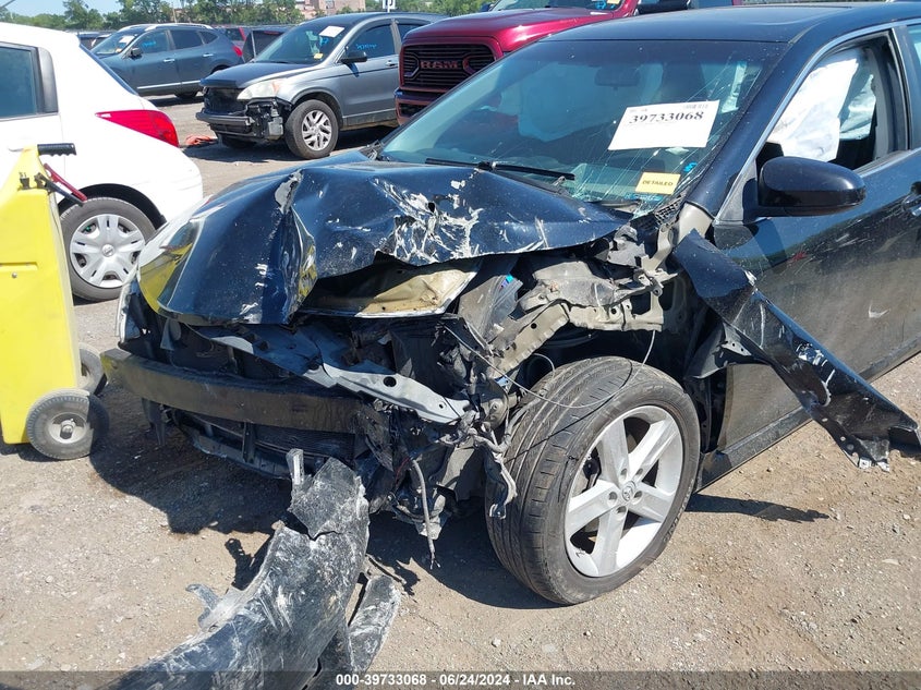 2013 Toyota Camry Se VIN: 4T1BF1FK9DU279996 Lot: 39733068