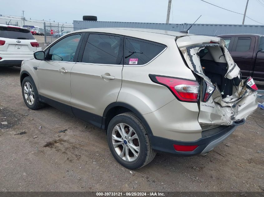 2017 FORD ESCAPE SE - 1FMCU0GD9HUC32672