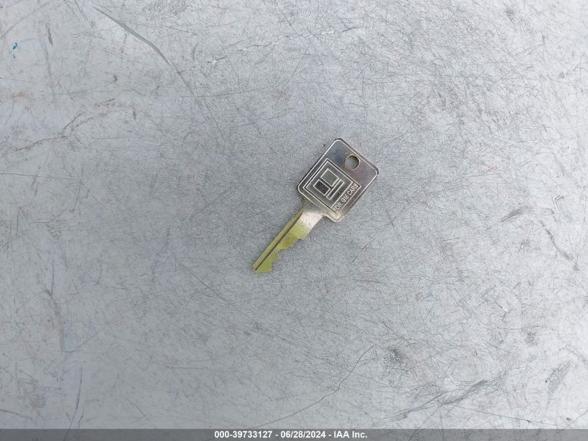 1989 GMC Sierra C2500 VIN: 1GTFC24K8KE502723 Lot: 39733127