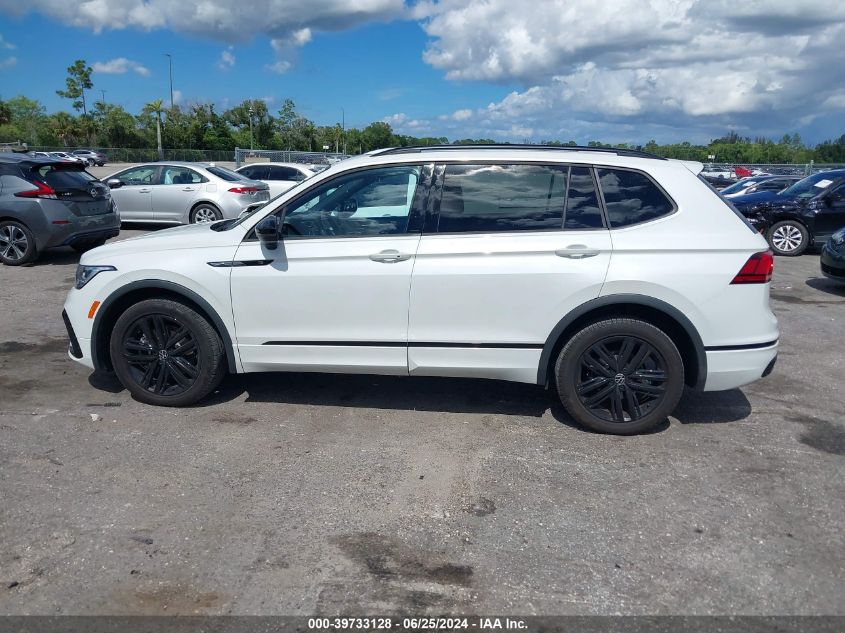 2022 VOLKSWAGEN TIGUAN 2.0T SE R-LINE BLACK - 3VVCB7AX0NM133410