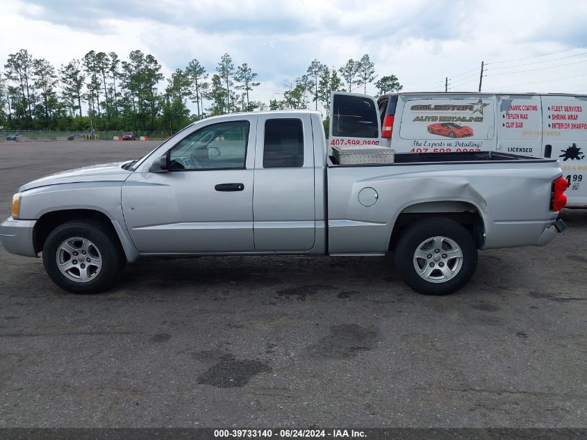 2007 Dodge Dakota Slt VIN: 1D7HE42K57S113103 Lot: 39733140