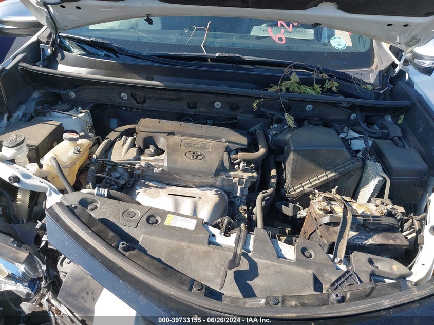 2016 TOYOTA RAV4 SE - JTMNFREV0GJ076710