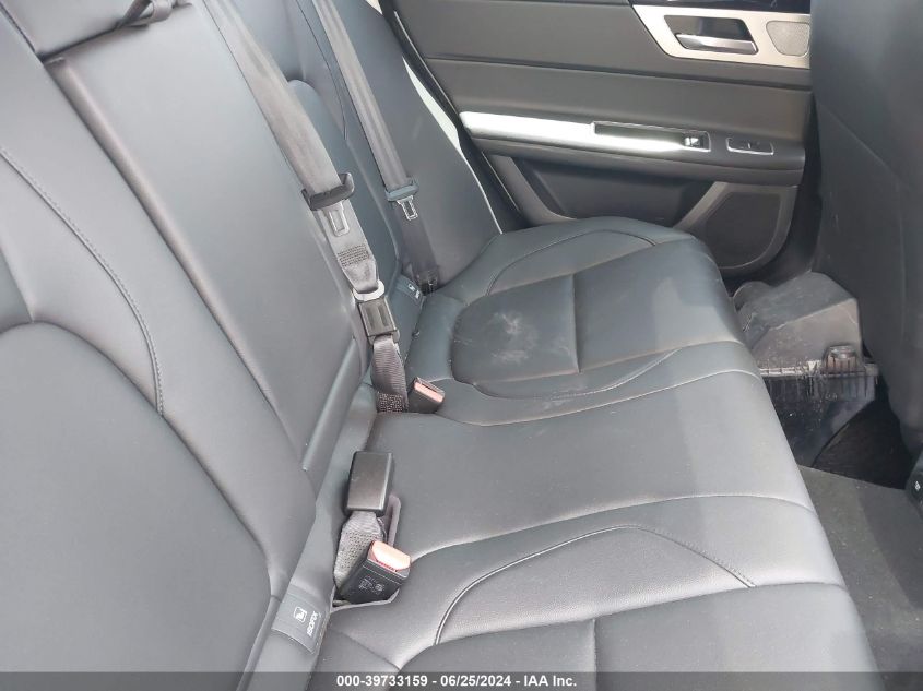 2018 Jaguar Xf Premium VIN: SAJBD4FX6JCY69003 Lot: 39733159