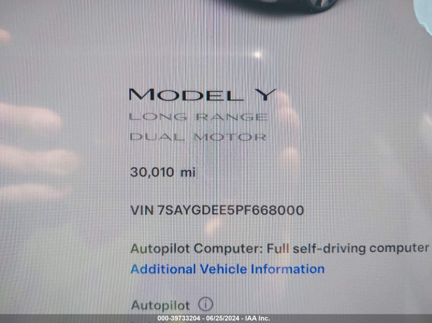 2023 Tesla Model Y Awd/Long Range Dual Motor All-Wheel Drive VIN: 7SAYGDEE5PF668000 Lot: 39733204