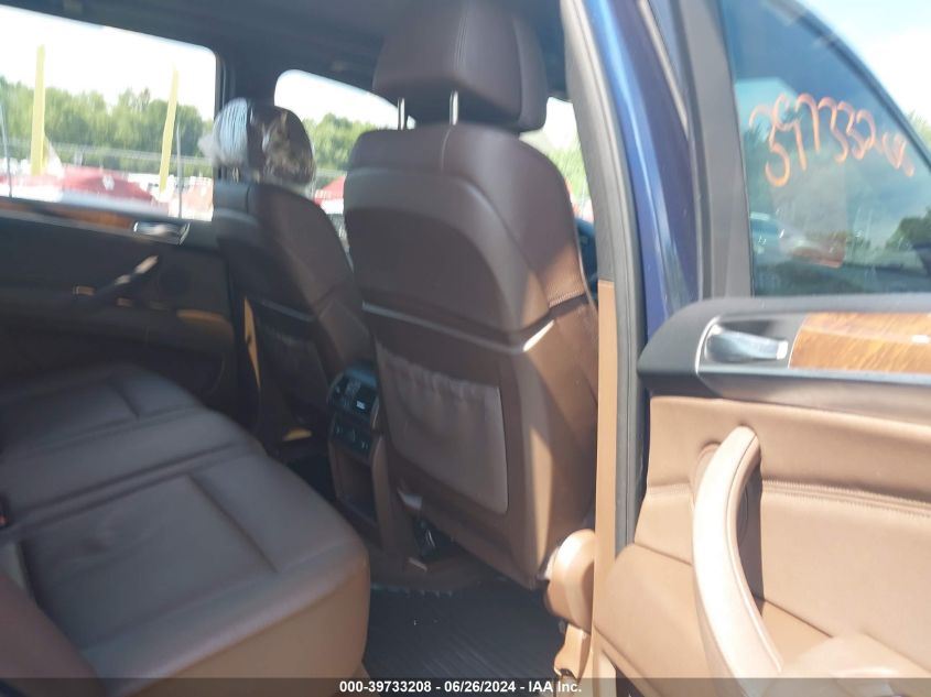 2011 BMW X5 xDrive50I VIN: 5UXZV8C50BL417374 Lot: 39733208