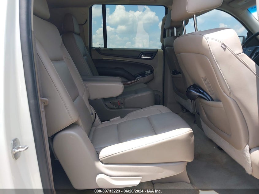 2015 CHEVROLET SUBURBAN 1500 LTZ - 1GNSKKKC4FR710178