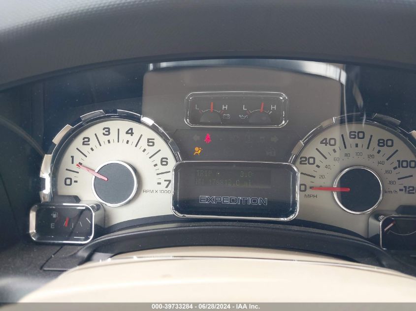 2010 Ford Expedition Eddie Bauer/King Ranch VIN: 1FMJU1J54AEB55269 Lot: 39733284