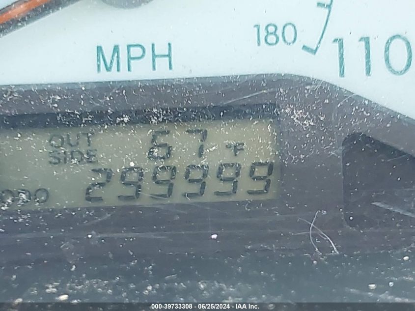 2003 Toyota Corolla Le VIN: JTDBR32E032012781 Lot: 39733308