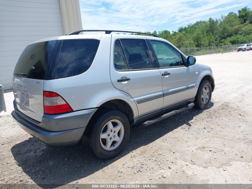 1999 Mercedes-Benz Ml 320 VIN: 4JGAB54E4XA068612 Lot: 39733323