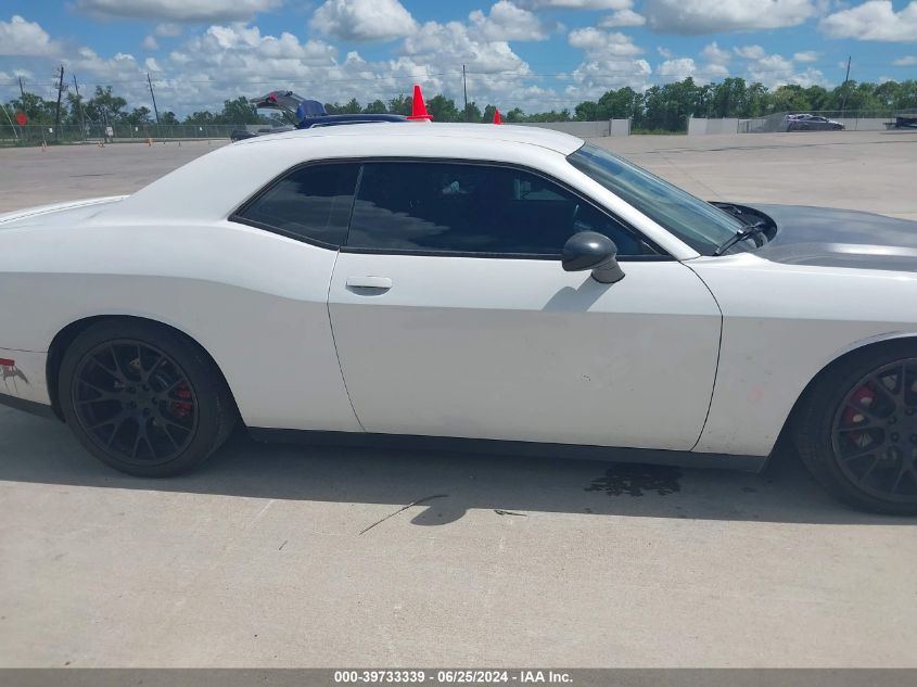 2015 Dodge Challenger R/T VIN: 2C3CDZAT3FH715216 Lot: 39733339