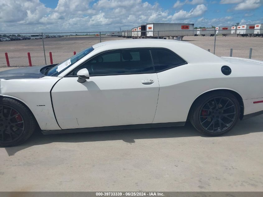 2015 Dodge Challenger R/T VIN: 2C3CDZAT3FH715216 Lot: 39733339