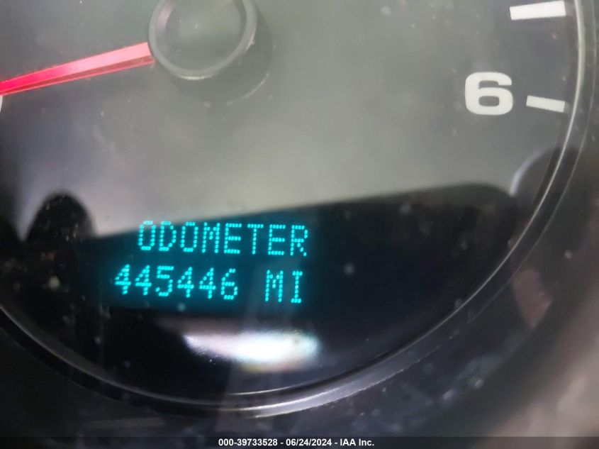 2010 Chevrolet Silverado 1500 Work Truck VIN: 1GCPCPEA0AZ285179 Lot: 39733528