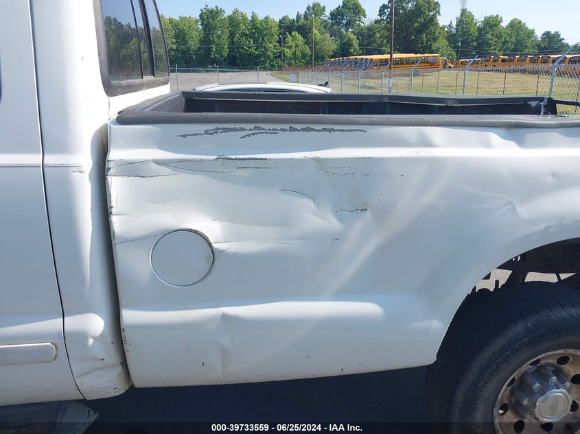 2001 Ford F-250 VIN: 1FTNX21F71EB36453 Lot: 39733559