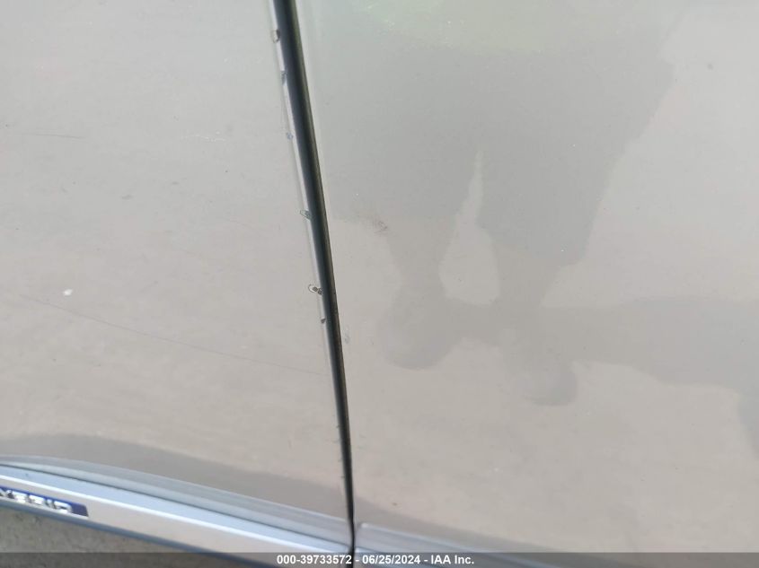 2010 Lexus Rx 450H VIN: JTJBC1BA8A2415565 Lot: 39733572