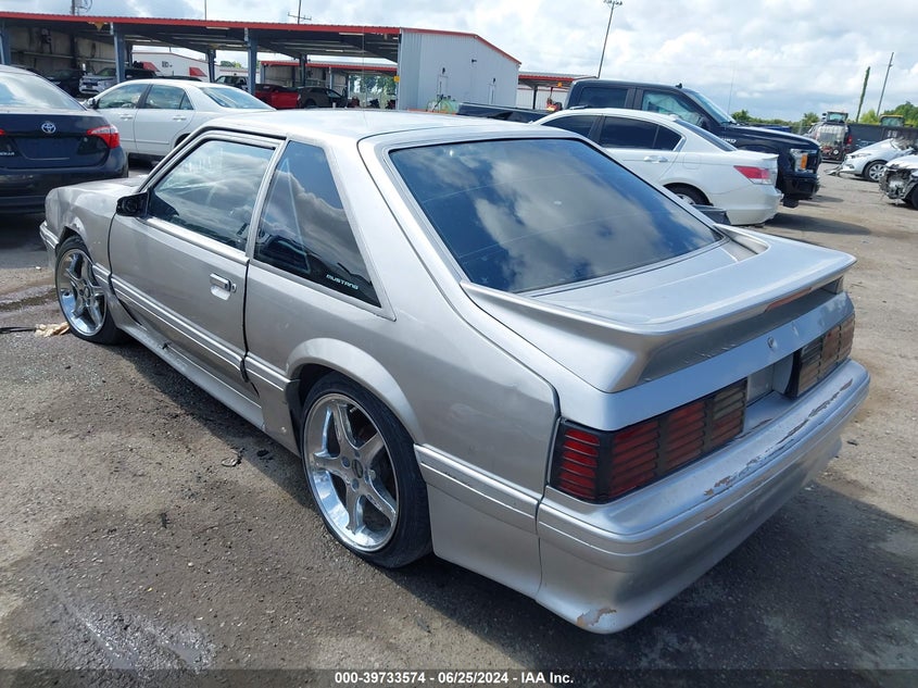 1988 Ford Mustang Gt VIN: 1FABP42E2JF140754 Lot: 39733574