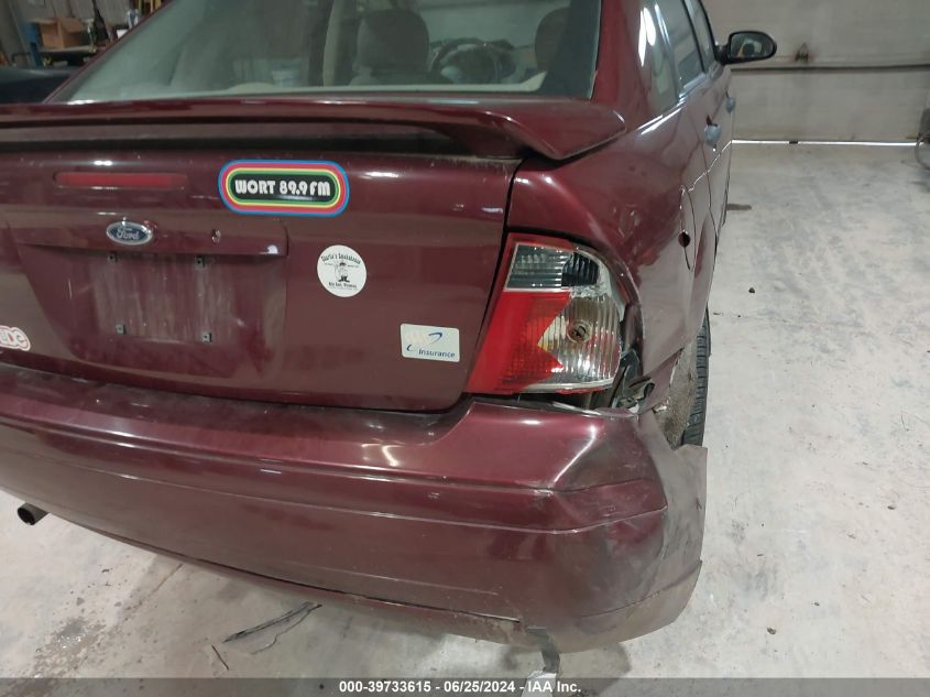 2007 Ford Focus Zx4/S/Se/Ses VIN: 1FAFP34N77W332690 Lot: 39733615