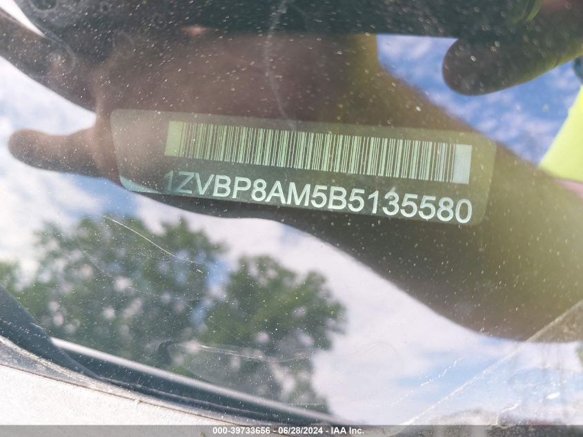 2011 Ford Mustang V6 VIN: 1ZVBP8AM5B5135580 Lot: 39733656
