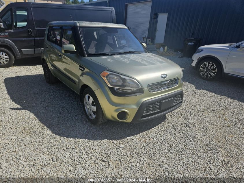 KNDJT2A58D7483882 2013 Kia Soul