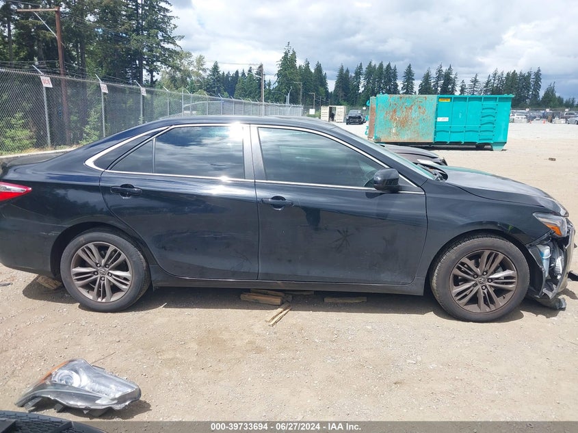 2015 Toyota Camry Se VIN: 4T1BF1FKXFU488084 Lot: 39733694