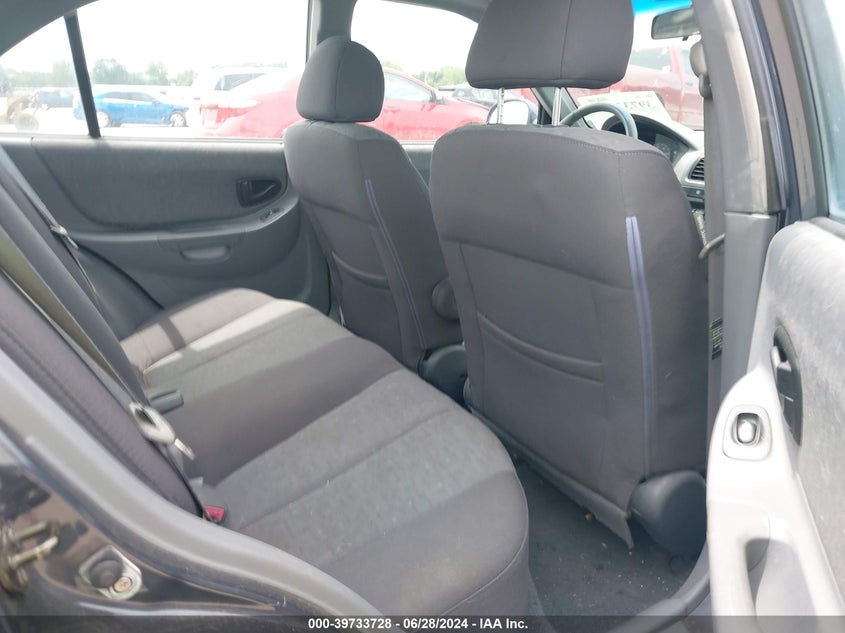 2005 Hyundai Accent Gls VIN: KMHCG45C75U665587 Lot: 39733728