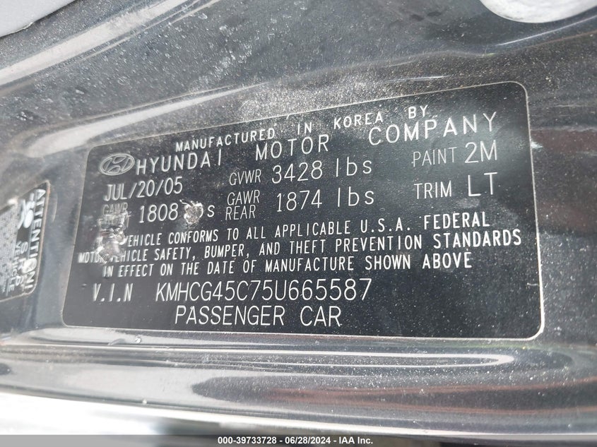 2005 Hyundai Accent Gls VIN: KMHCG45C75U665587 Lot: 39733728