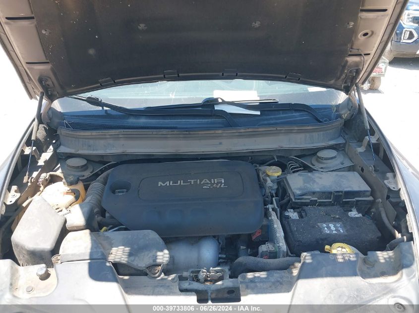 2018 Jeep Cherokee Latitude Plus Fwd VIN: 1C4PJLLB1JD518557 Lot: 39733806