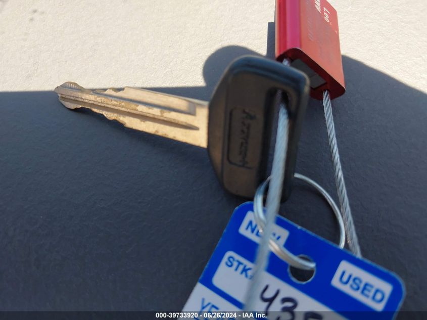 2000 Toyota Echo VIN: JTDBT1236Y0018396 Lot: 39733920