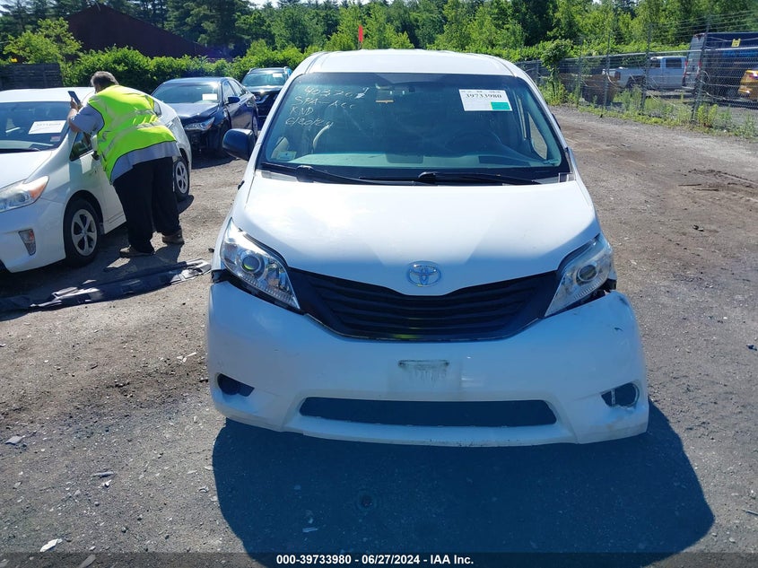 2014 Toyota Sienna L V6 7 Passenger VIN: 5TDZK3DC5ES490527 Lot: 39733980