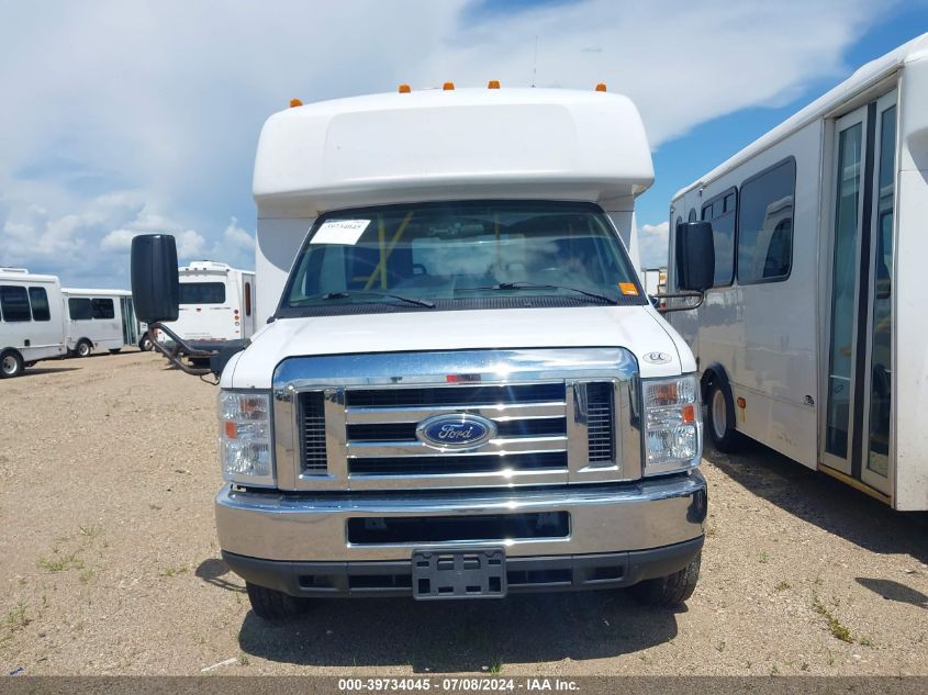 2018 Ford E-450 Cutaway VIN: 1FDFE4FS4JDC33185 Lot: 39734045