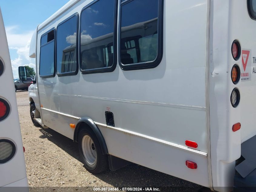 2018 Ford E-450 Cutaway VIN: 1FDFE4FS4JDC33185 Lot: 39734045