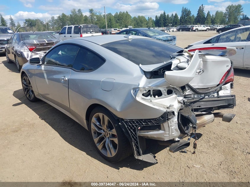 2016 Hyundai Genesis 3.8 Ultimate VIN: KMHHU6KJ0GU136837 Lot: 39734047