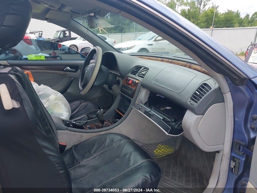 2003 Mercedes-Benz Clk 320 VIN: WDBLK65G93T133485 Lot: 39734053