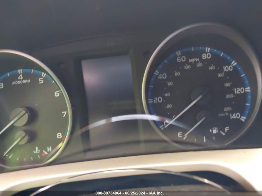 2017 Toyota Rav4 Xle VIN: 2T3RFREV4HW554079 Lot: 39734064