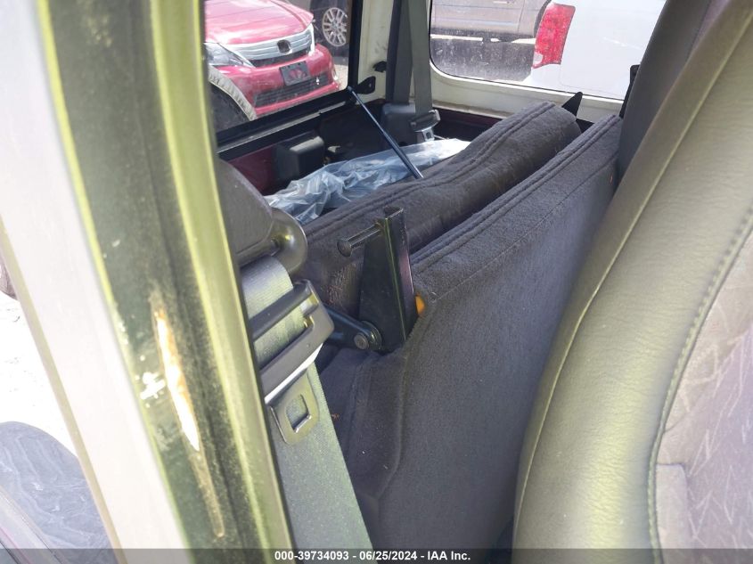 2002 Jeep Wrangler Sport VIN: 1J4FA49S02P753194 Lot: 39734093