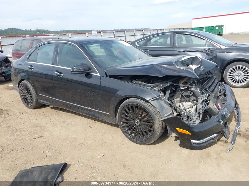 2014 MERCEDES-BENZ C 300 VIN: WDDGF8AB3EA916304
