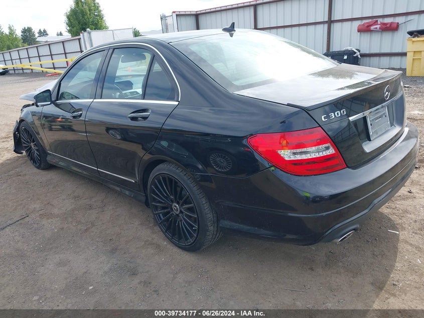 2014 MERCEDES-BENZ C 300 VIN: WDDGF8AB3EA916304