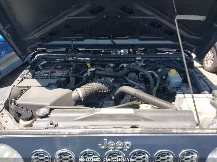 2008 Jeep Wrangler X VIN: 1J4FA24198L572792 Lot: 39734270