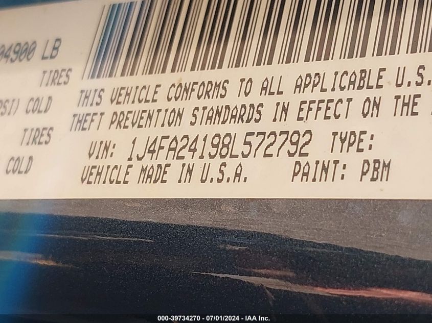 2008 Jeep Wrangler X VIN: 1J4FA24198L572792 Lot: 39734270