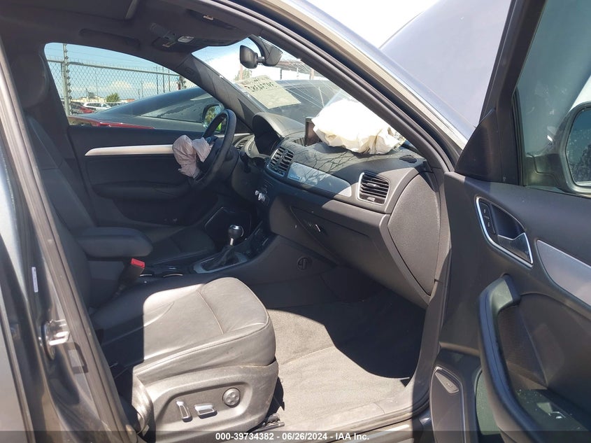 2016 Audi Q3 Prestige VIN: WA1GFCFS3GR023215 Lot: 39734382