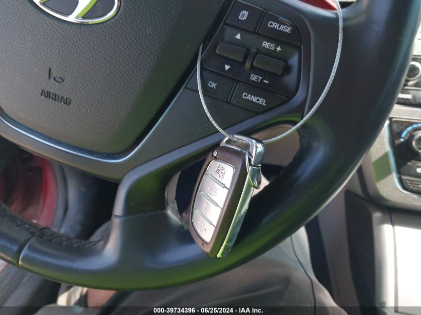 2016 Hyundai Sonata Sport/Limited VIN: 5NPE34AF3GH261420 Lot: 39734396